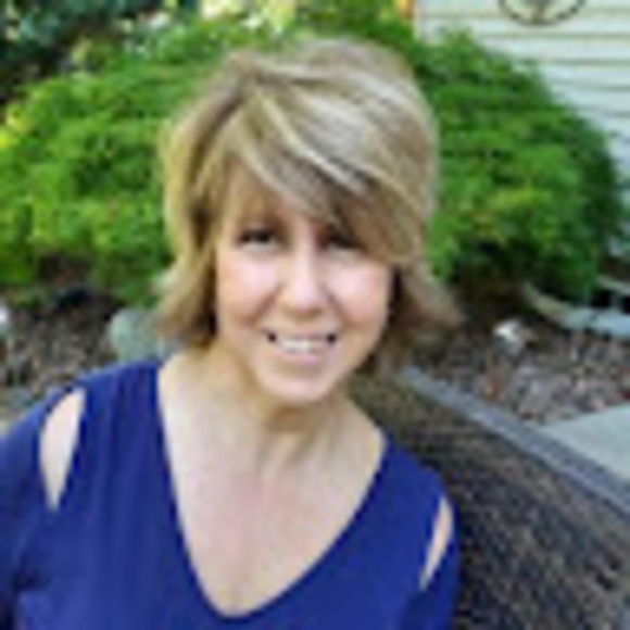 Meet your Posher, Chris - Picture 1 of 1